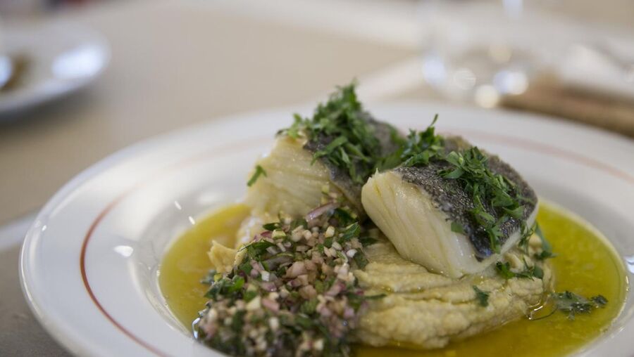 Requeijão e bacalhau confitado   