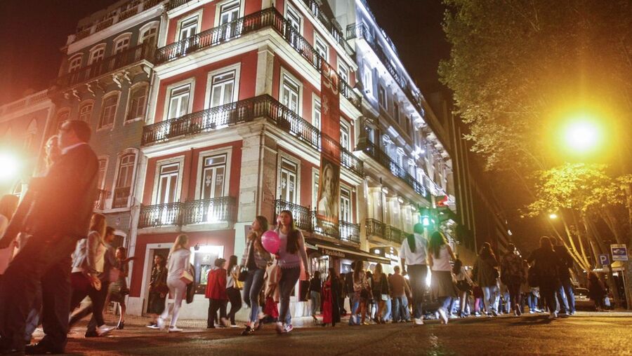 Avenida da Liberdade is one of the busiest arteries of the city